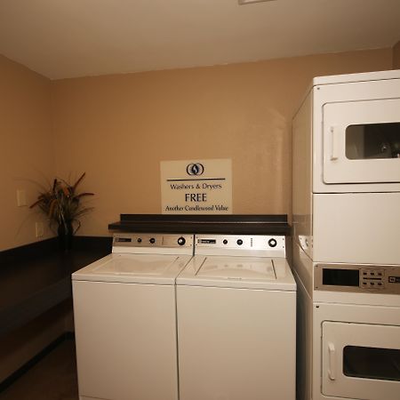 Candlewood Suites Newport News-Yorktown By Ihg Esterno foto